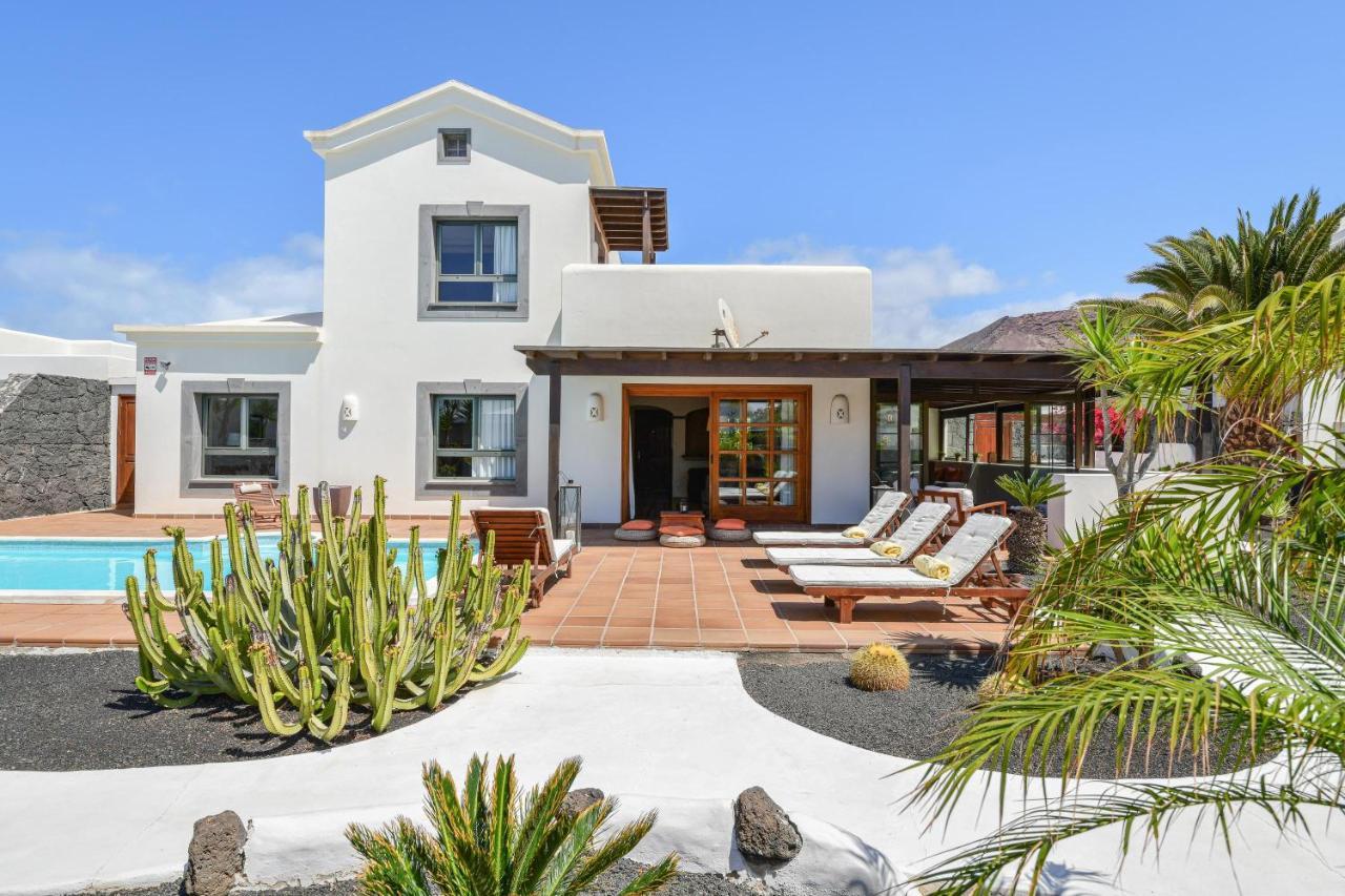 Villa Marta Playa Blanca  Exterior photo