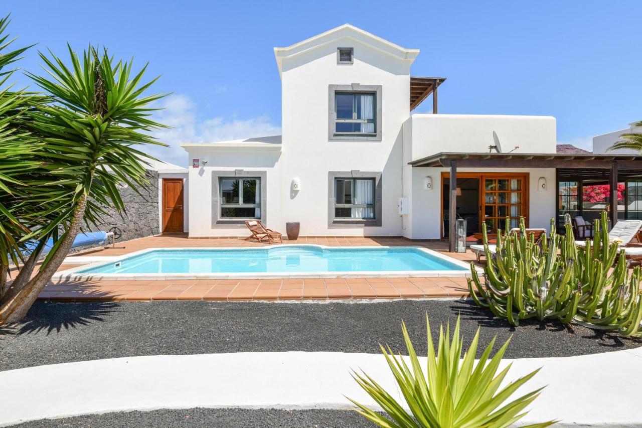 Villa Marta Playa Blanca  Exterior photo