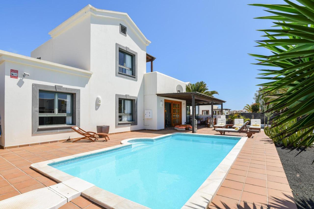 Villa Marta Playa Blanca  Exterior photo